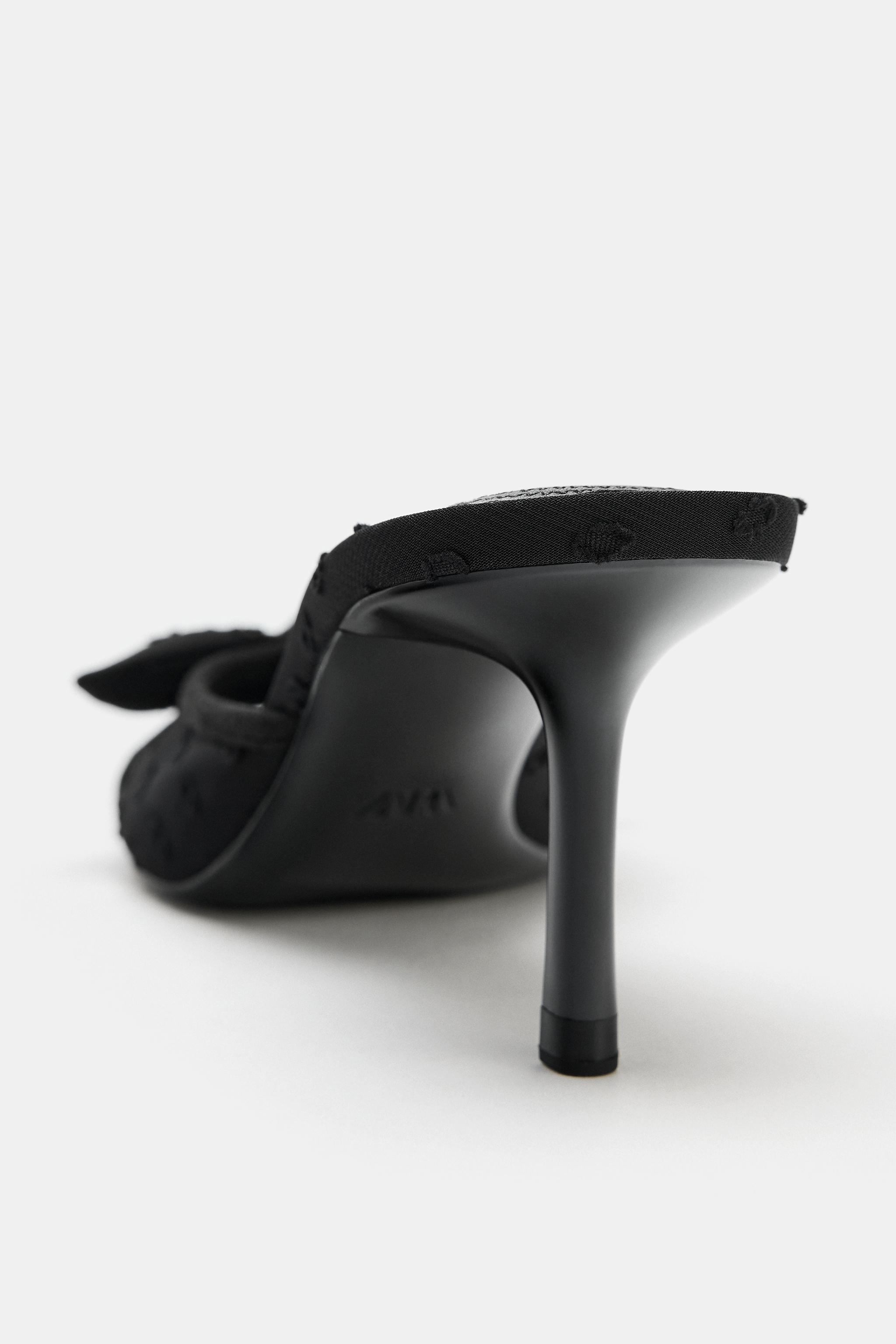 MESH HEELED SANDALS